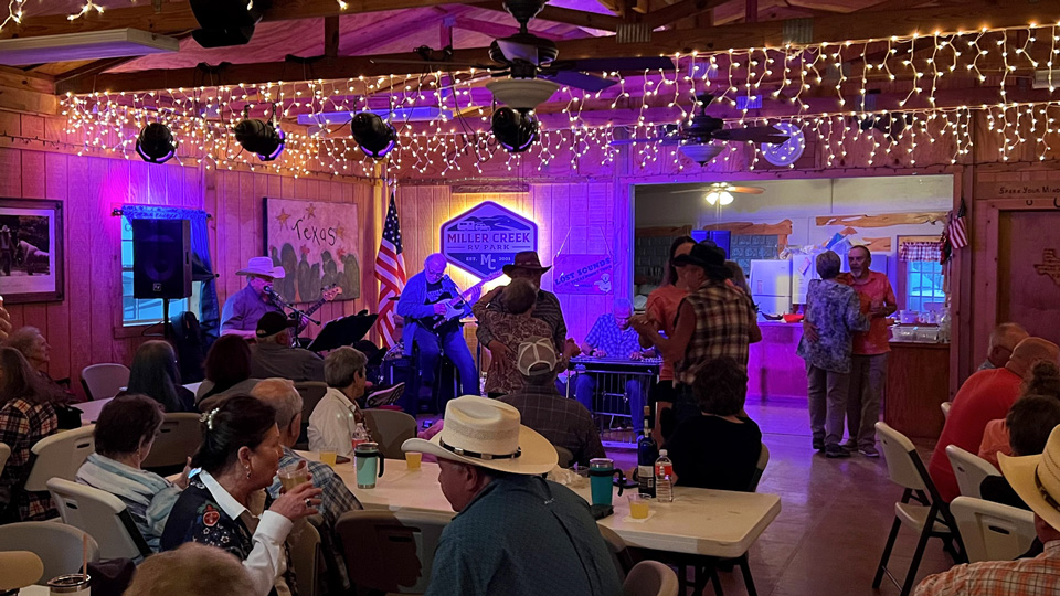 rv park guests live music night