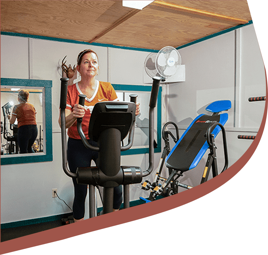 gym at an rv park near fredericksburg tx
