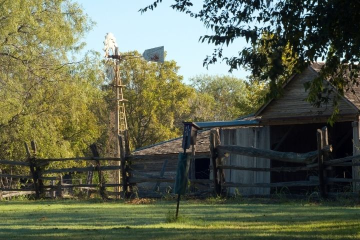 Cedar Hill State Park historic building in the Prairies and Lakes region of Texas